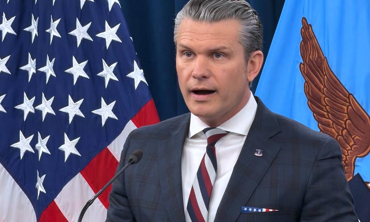 Pete Hegseth asegura que incidentes navales no romperán la tregua con Irán